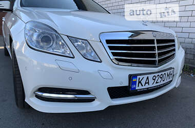 Седан Mercedes-Benz E-Class 2011 в Софиевской Борщаговке