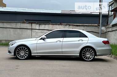 Седан Mercedes-Benz E-Class 2014 в Киеве