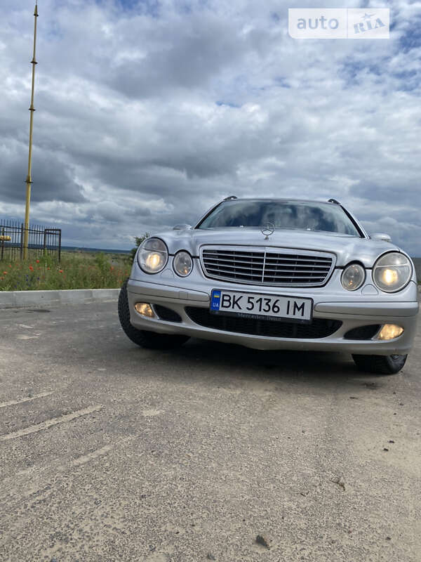 Універсал Mercedes-Benz E-Class 2003 в Рівному