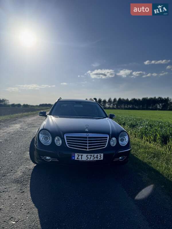 Універсал Mercedes-Benz E-Class 2008 в Луцьку
