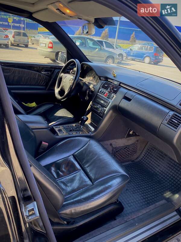Универсал Mercedes-Benz E-Class 1997 в Виннице