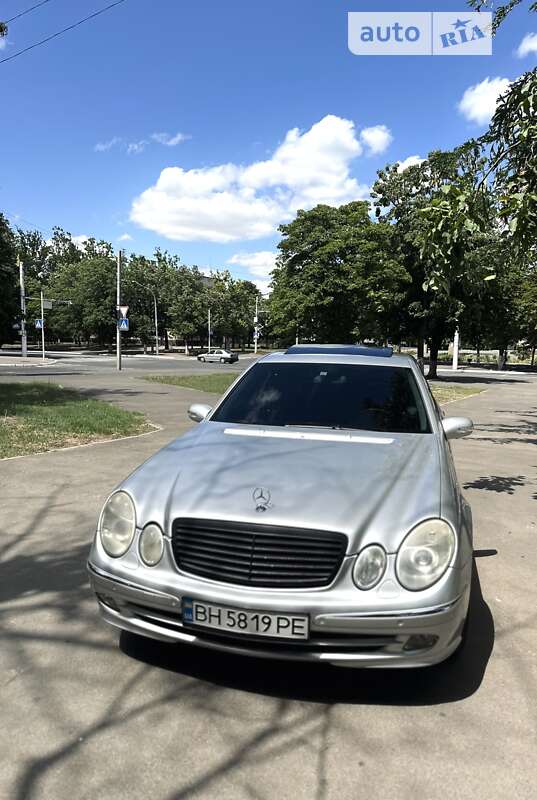 Седан Mercedes-Benz E-Class 2003 в Измаиле