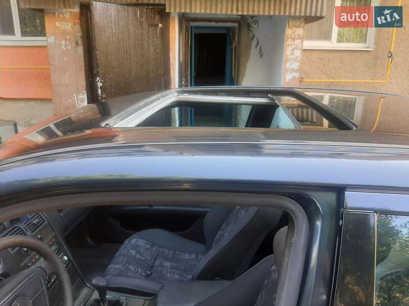 Седан Mercedes-Benz E-Class 1997 в Чорткове