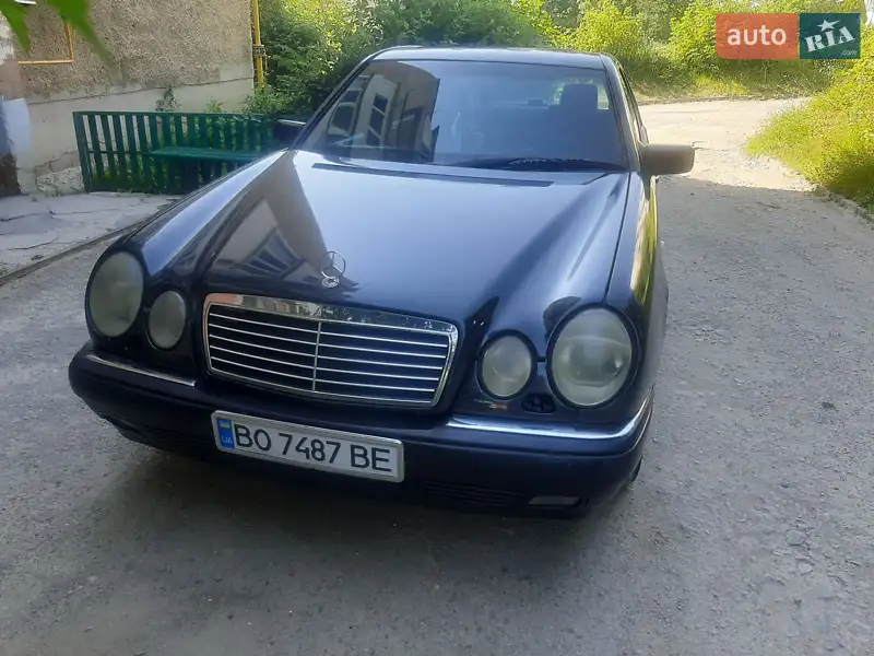 Mercedes-Benz E-Class 1997