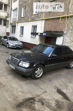 Седан Mercedes-Benz E-Class 1994 в Хмельницькому