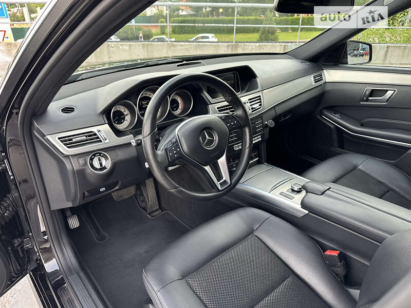 Седан Mercedes-Benz E-Class 2015 в Киеве