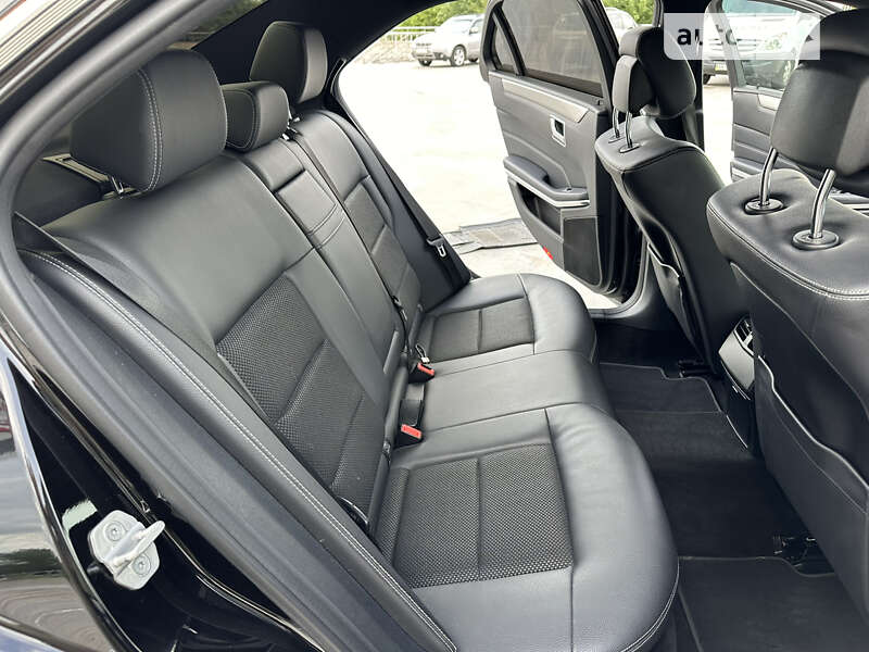 Седан Mercedes-Benz E-Class 2015 в Киеве