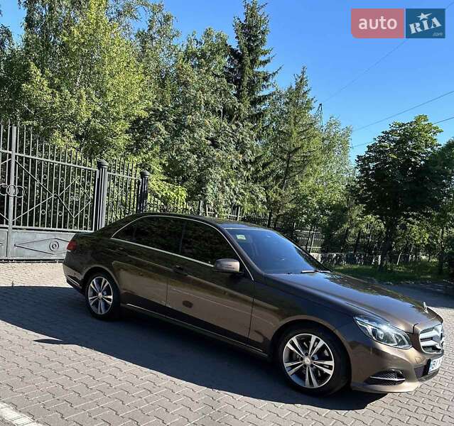 Седан Mercedes-Benz E-Class 2013 в Миргороді