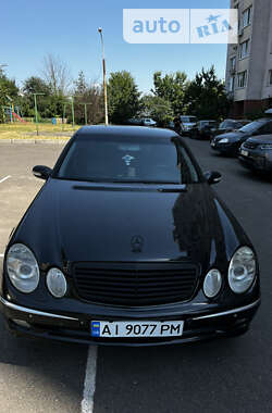 Седан Mercedes-Benz E-Class 2005 в Киеве