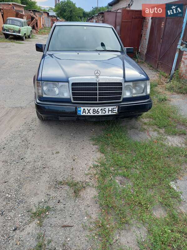 Седан Mercedes-Benz E-Class 1987 в Харькове фото 3 Седан Mercedes-Benz E-Class 1987 в Харькове
