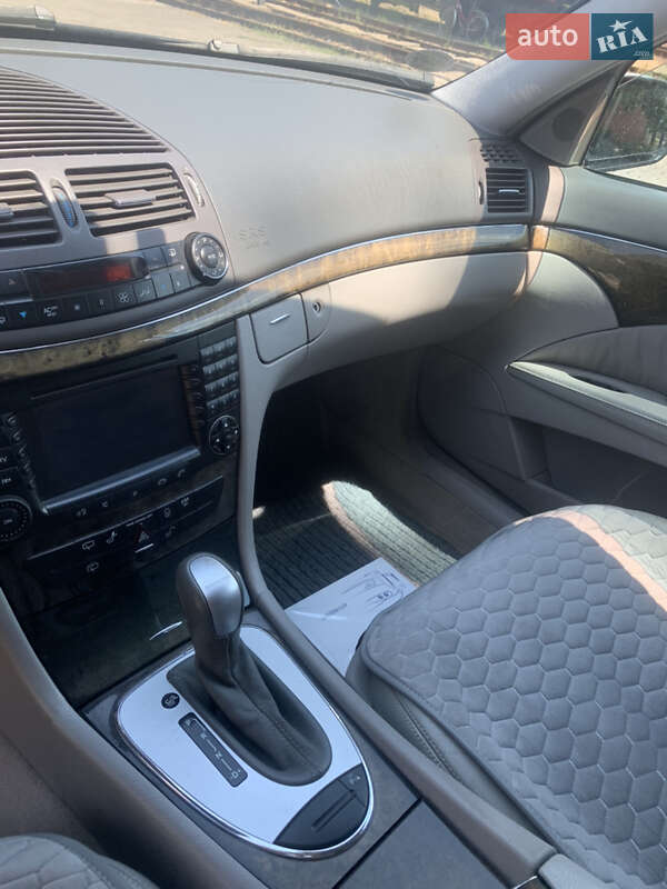 Універсал Mercedes-Benz E-Class 2004 в Помічній