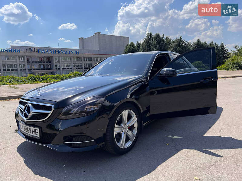 Седан Mercedes-Benz E-Class 2014 в Кривом Роге