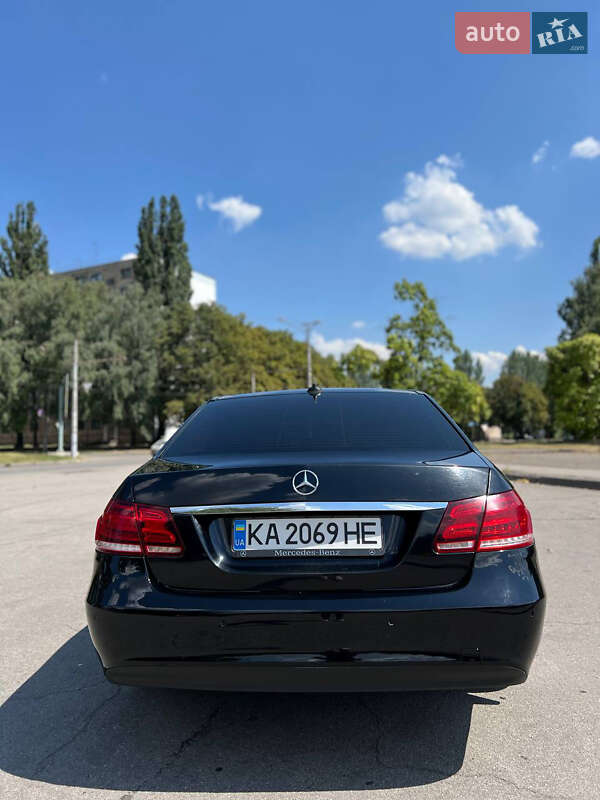 Седан Mercedes-Benz E-Class 2014 в Кривом Роге