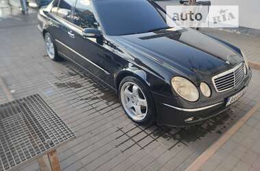 Седан Mercedes-Benz E-Class 2006 в Измаиле