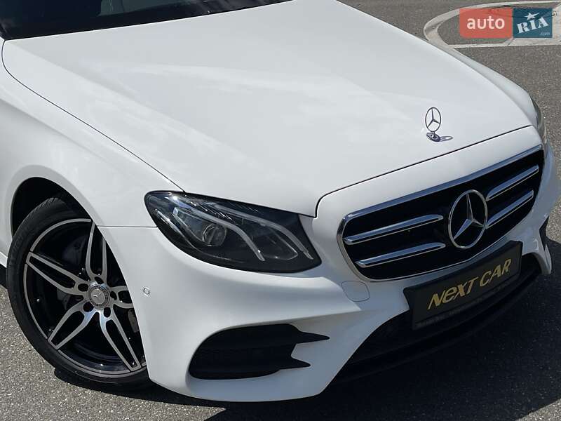 Седан Mercedes-Benz E-Class 2017 в Киеве