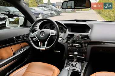 Купе Mercedes-Benz E-Class 2012 в 