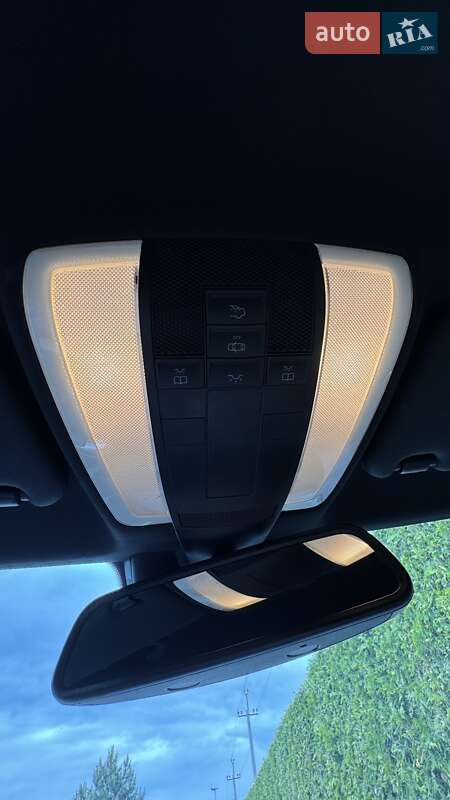 Купе Mercedes-Benz E-Class 2012 в Львове