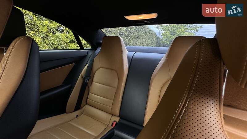 Купе Mercedes-Benz E-Class 2012 в Львове