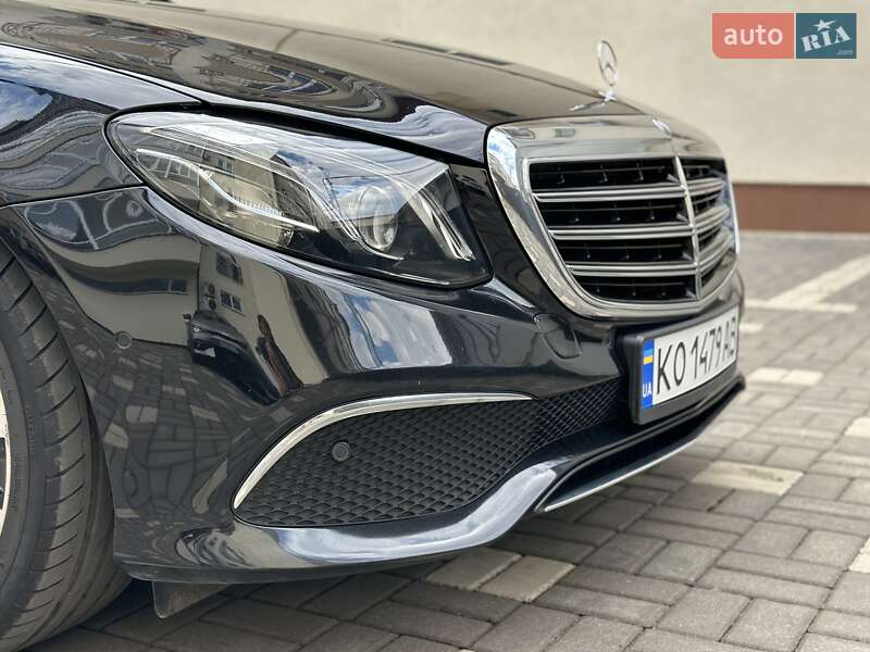 Седан Mercedes-Benz E-Class 2018 в Сваляві