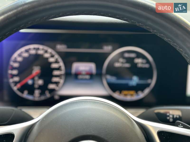 Седан Mercedes-Benz E-Class 2018 в Сваляві