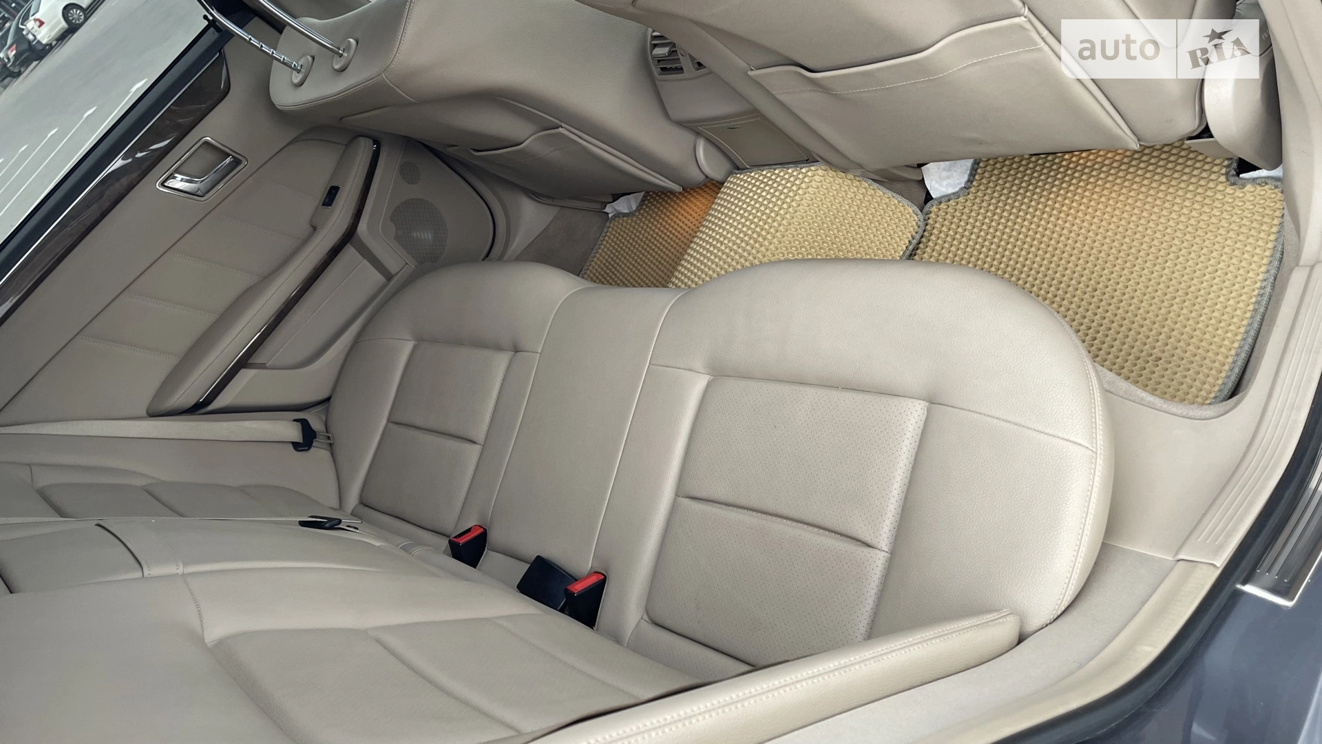 2010 Mercedes-Benz E-klasse - мініатюра 7