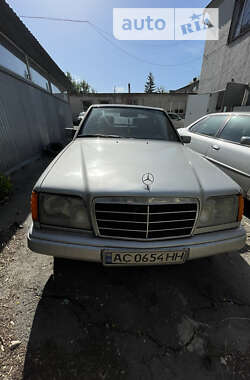 Седан Mercedes-Benz E-Class 1994 в Луцьку