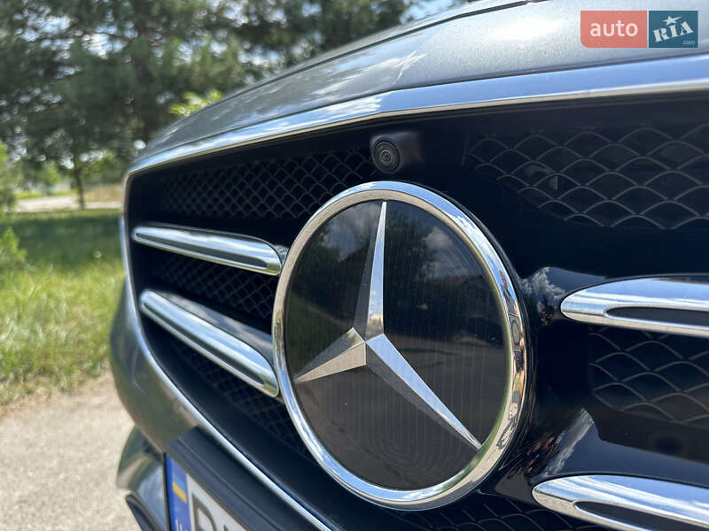 Седан Mercedes-Benz E-Class 2019 в Лохвице