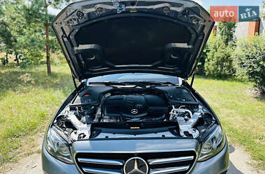Седан Mercedes-Benz E-Class 2019 в 