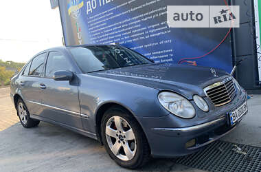 Седан Mercedes-Benz E-Class 2003 в Кропивницькому