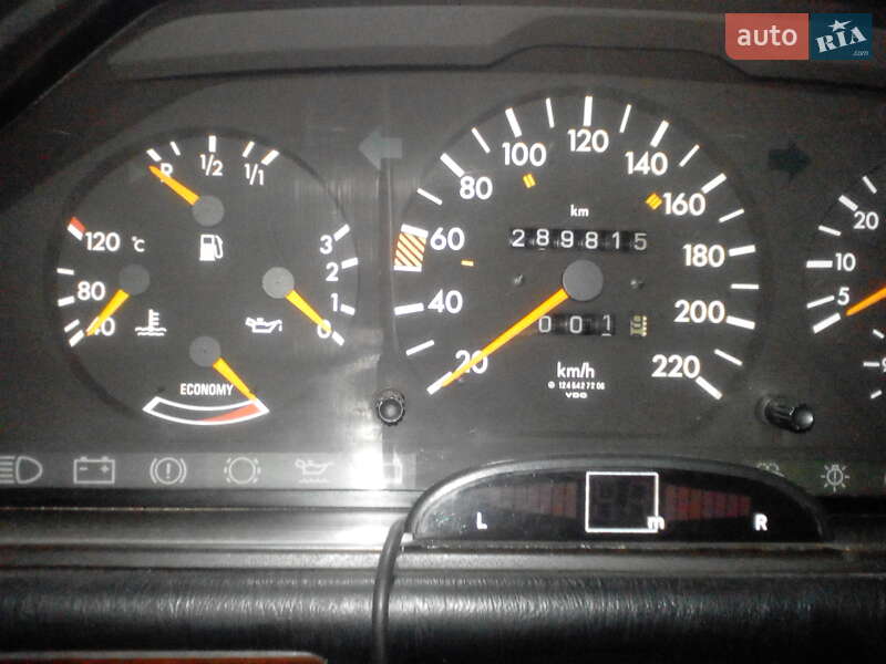 Купе Mercedes-Benz E-Class 1991 в Вознесенске