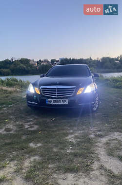 Седан Mercedes-Benz E-Class 2012 в 