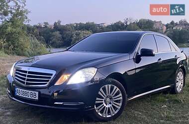 Седан Mercedes-Benz E-Class 2012 в Вінниці