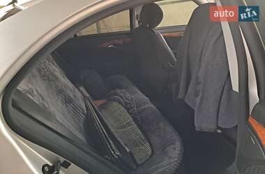 Седан Mercedes-Benz E-Class 2005 в 