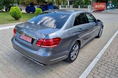 Седан Mercedes-Benz E-Class 2015 в 