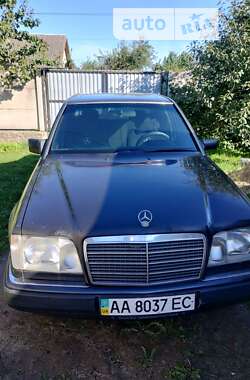 Седан Mercedes-Benz E-Class 1994 в Барановке