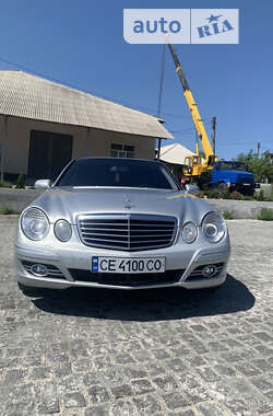 Седан Mercedes-Benz E-Class 2006 в Черновцах