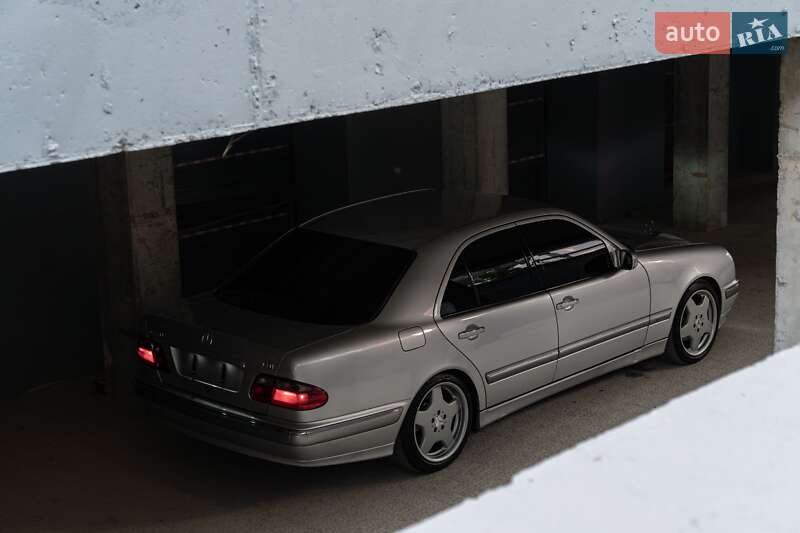 Седан Mercedes-Benz E-Class 2000 в Івано-Франківську фото 37 Седан Mercedes-Benz E-Class 2000 в Івано-Франківську