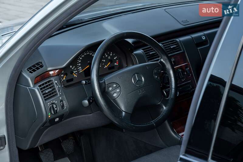 Седан Mercedes-Benz E-Class 2000 в Івано-Франківську фото 42 Седан Mercedes-Benz E-Class 2000 в Івано-Франківську
