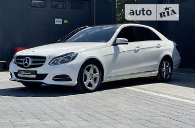 Седан Mercedes-Benz E-Class 2014 в Ивано-Франковске