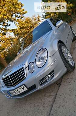 Седан Mercedes-Benz E-Class 2008 в Одессе