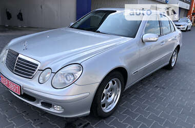 Седан Mercedes-Benz E-Class 2003 в Тернополе