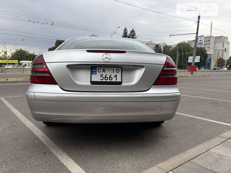Седан Mercedes-Benz E-Class 2003 в Черкасах