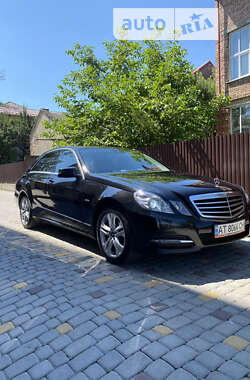 Седан Mercedes-Benz E-Class 2010 в Ивано-Франковске