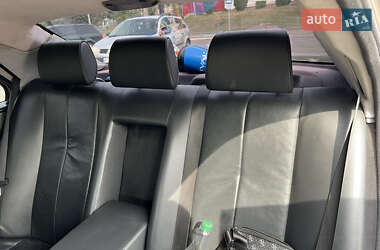 Седан Mercedes-Benz E-Class 2000 в Радехове