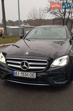Седан Mercedes-Benz E-Class 2016 в 