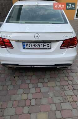 Седан Mercedes-Benz E-Class 2014 в Ужгороде