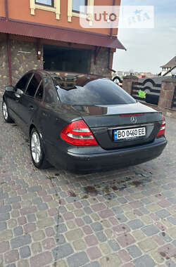 Седан Mercedes-Benz E-Class 2002 в Тернополі