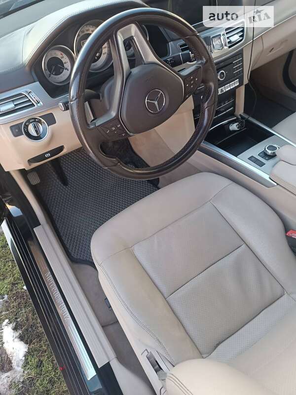 Седан Mercedes-Benz E-Class 2015 в Жашкове фото 5 Седан Mercedes-Benz E-Class 2015 в Жашкове