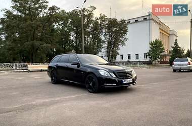 Универсал Mercedes-Benz E-Class 2012 в Житомире