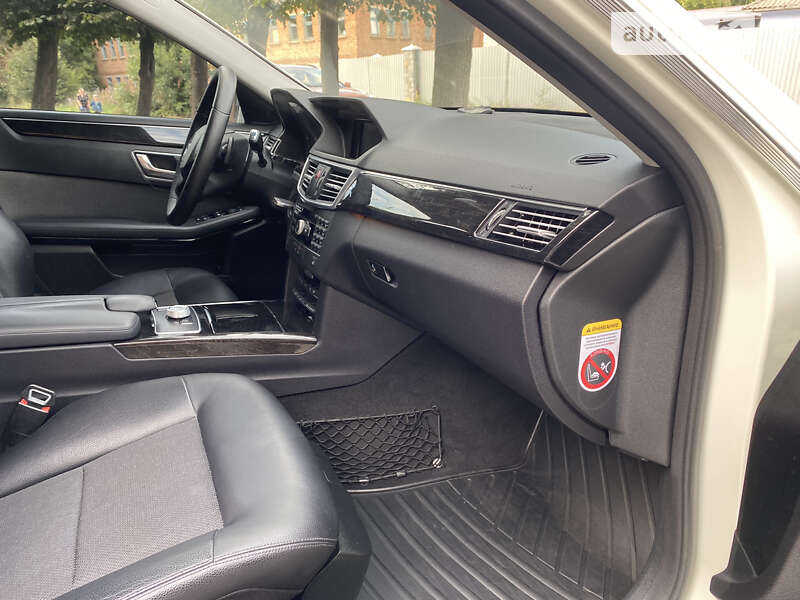 Седан Mercedes-Benz E-Class 2012 в Хмільнику фото 41 Седан Mercedes-Benz E-Class 2012 в Хмільнику